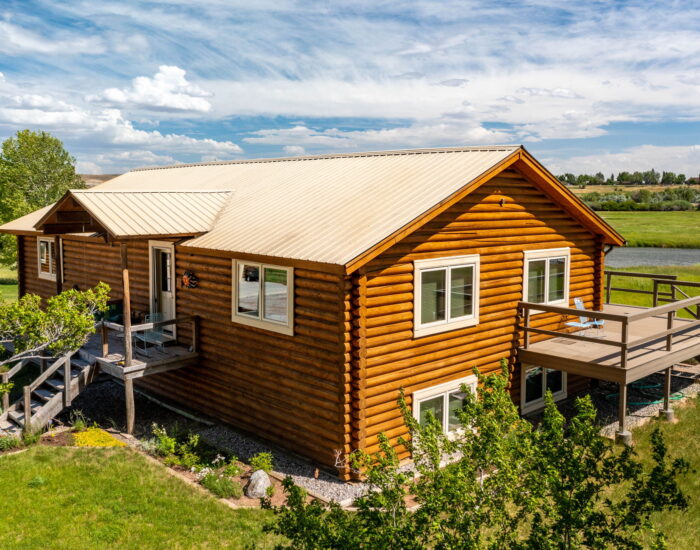 Log Home Restoration Lander