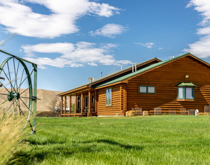 Log Home Restoration Lander